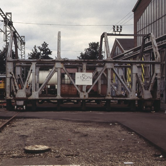 Oude rolbrug bij NS hoofdwerkplaats Haarlem